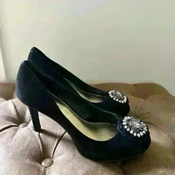 Antonio Melanie suede Heels - Picture 1 of 5